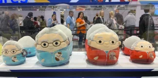 Warren Buffett’s shopping extravaganza kicks off with Squishmallows pit, ‘Poor Charlie’s Almanack’