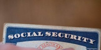 Here is the average Social Security payment at every age
