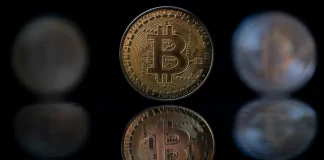 Advisors ‘wary’ of bitcoin ETFs are on a slow adoption journey, says BlackRock exec