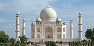 India’s stock markets erase $371 billion after ruling BJP falls short of election expectations