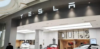 Elon Musk accused of $7.5 billion insider trading in lawsuit from Tesla shareholder