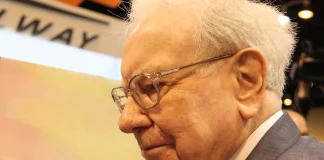 Warren Buffett Is Worth $138 Billion. Here’s How Big His Social Security Check Likely Is.