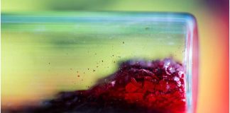 Synthesis process boosts perovskite solar cell performance to near market-ready standards