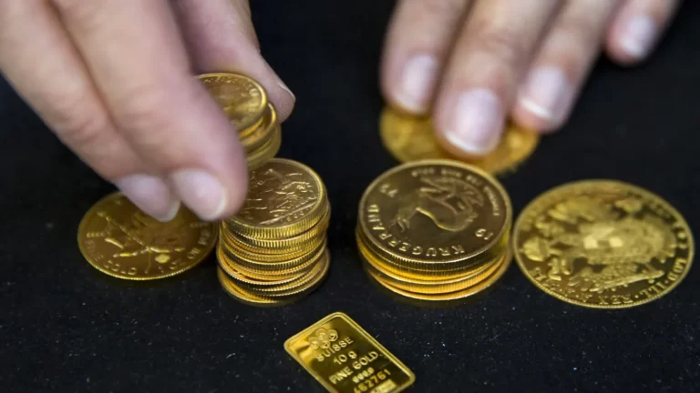 Metals Gold drops as dollar strength sours four-session rally; Fed in focus