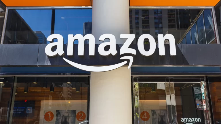 Amazon Urged to Buy Bitcoin as Microsoft Shareholders Consider BTC Proposal