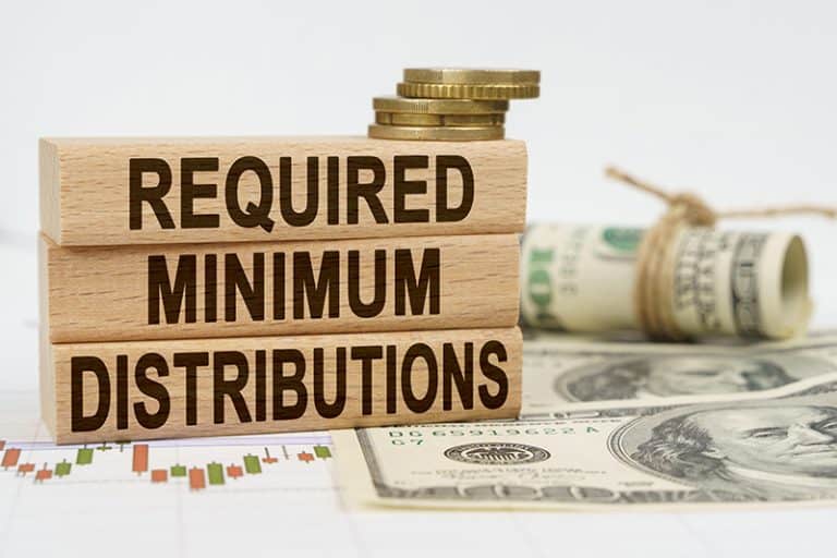 How Much Is the Required Minimum Distribution (RMD) If You Have $500,000 in Your Retirement Account?