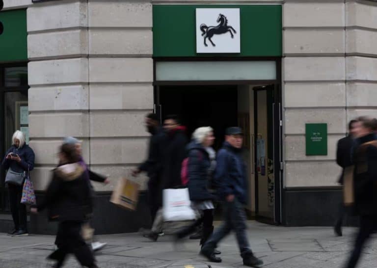 Lloyds to shut 136 branches in UK amid digital banking shift