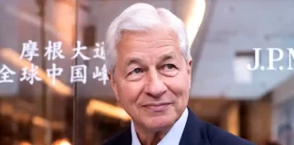 Jamie Dimon warns that stagflation, an economic nightmare scenario, is still a risk