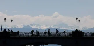 Swiss economic growth surges as firms race to beat U.S tariffs