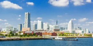 Asia-Pacific markets mostly fall ahead of Trump’s tariff deadline