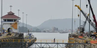 Hong Kong’s CK Hutchison seeks Chinese investor to join Panama Ports deal