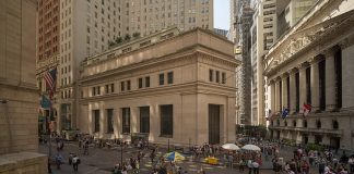 Not everyone on Wall Street is still convinced a cut is coming