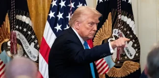 Trump Threatens NBC, ABC Licenses Over News Coverage