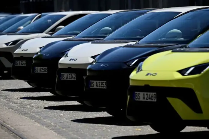 166b27119efdae74f55b47f7e17d6322