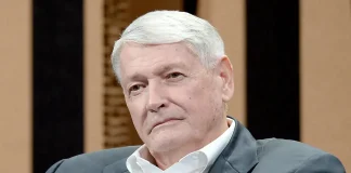 Billionaire media magnate John Malone doesn’t rule out a Formula One sale