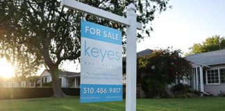 Adjustable-rate mortgages are staging a comeback as buyers seek lower rates