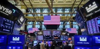 US Stock Rally Cools as October Turbulence, Earnings Season Loom