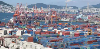 South Korea cannot pay $350 billion to US for tariff deal as Trump suggests, top aide says