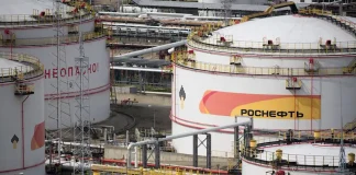 US Sanctions Rosneft and Lukoil in Push For Ukraine Talks