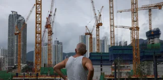 China’s Private Home-Sale Data Vanishes After Vanke Turmoil