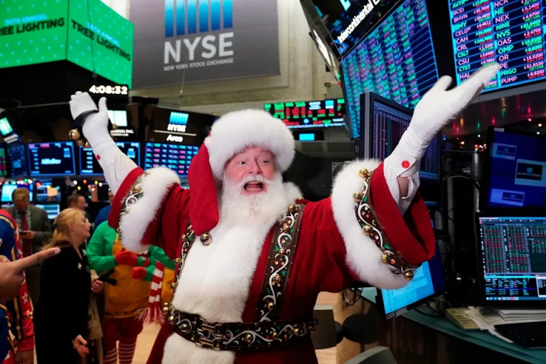 'I don't know if we'll get that Santa rally': Why Wall Street says December may break from its usual strength