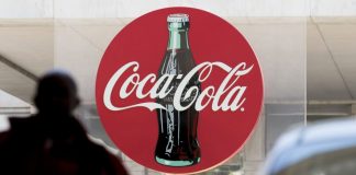 Coca-Cola names a company veteran as its new CEO
