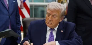 Trump orders reviews of proxy advisers in latest pressure on financial industry