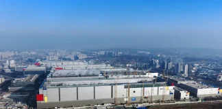 Samsung’s Profit Triples After AI Supercharges Memory Market