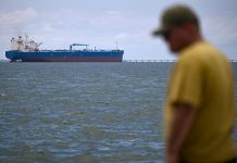 Venezuela says it has the world’s largest reserves of crude oil. Making it viable is a whole other problem.