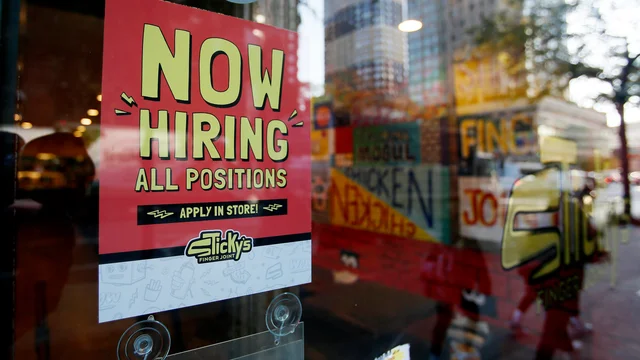 hiring-gettyimages-1435419029