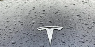 Tesla executives say company is hiring to support Musk’s expanded solar strategy