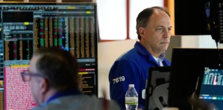 US stocks drop sharply as investors hunt for losers that will be hurt by AI