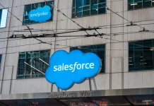 Salesforce’s $25 Billion Debt Sale Draws Weak Demand on AI Worry