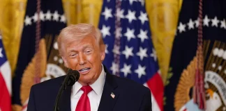 Trump Demands Help From Other Countries to Secure Hormuz