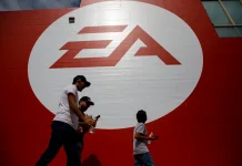 JPMorgan Makes Bold Push to Offload Huge LBO Debt