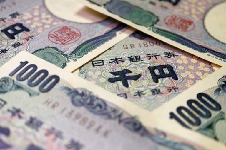 Japan brands yen falls as 'speculative' as Iran war ignites sell-off