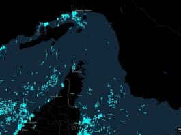 Trump Ramps Up Threats Against Iran on Hormuz Before Talks