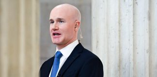 Coinbase stock drops as company posts second consecutive quarterly loss amid crypto slump