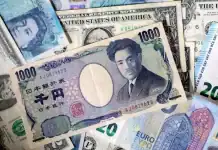 Dollar rally pauses on Iran deal optimism, Aussie slides